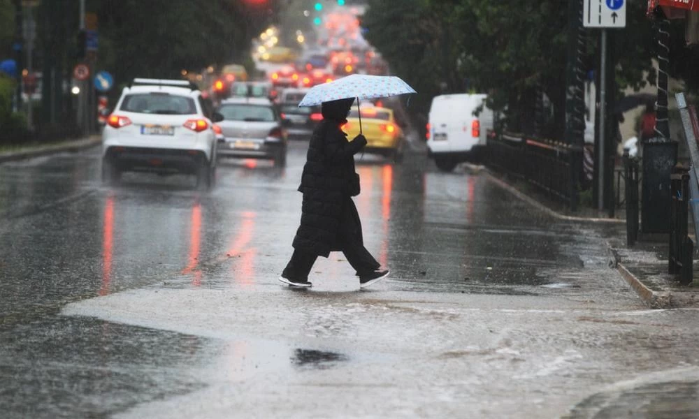 Καιρός σήμερα – Κακοκαιρία «Μπάλλος»: Ισχυρές καταιγίδες και χιόνια